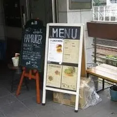 No.18ダイニングバー