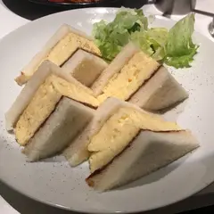 Ｇｏｌｄｅｎｃｈｉｌｄｃａｆｅ