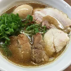 麺工房 海練（うねり）