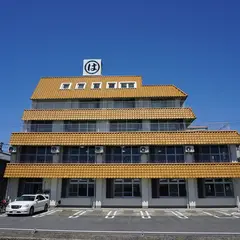 まるは本館