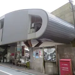 Ｐホール