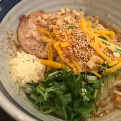 東京駅 斑鳩