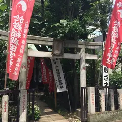 四谷於岩稲荷田宮神社