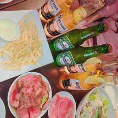 肉バル×イタリアン クロスカーサ（旧店名：ダイニングバークロス）
