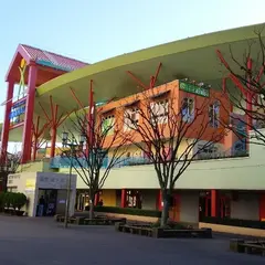 ビナウォーク