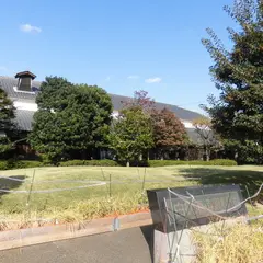 白鶴酒造資料館