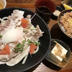 くつろぎの個室空間 遊遊 本町駅前店