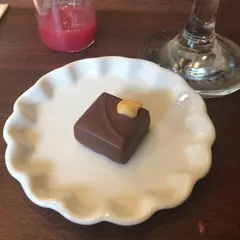 プレスキルショコラトリー 本店 （PRESQUILE chocolaterie） 