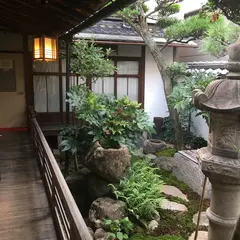 寧楽菓子司 中西与三郎