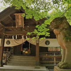 春日山神社
