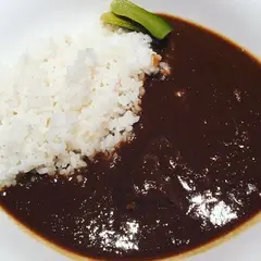 トリニテ