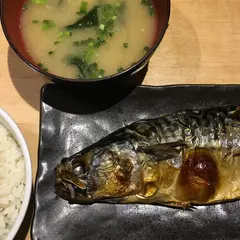 つきじde丼どん