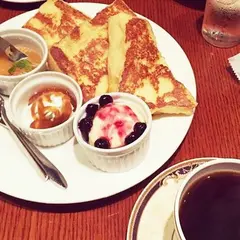 カフェ アリヤ