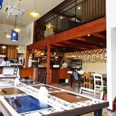 SWANTILE CAFE
