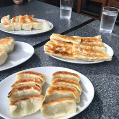 天鴻餃子房 神保町２丁目店