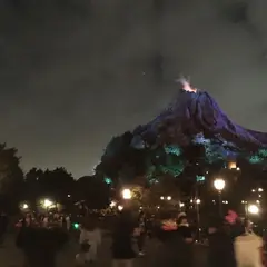 ダイニング＆バー スカイクルーズ マクハリ