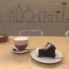 エクスクラメーションフーズ （！-foods）