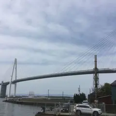 新湊大橋