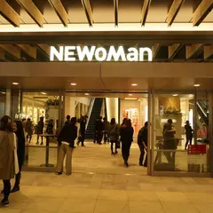 NEWoMan（ニュウマン）