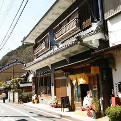 長谷きりん カフェ＆ゲストハウス