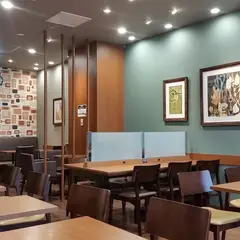 カフェ・ド・クリエ 天神今泉店