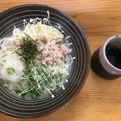 うどん 陣 （旧：とす麺之介）