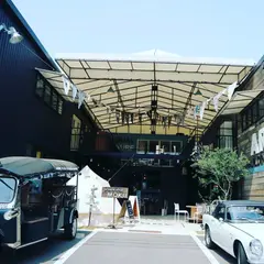 E.A.T STORE cafe
