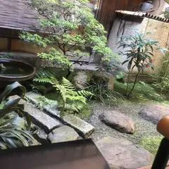 大極殿本舗六角店 栖園