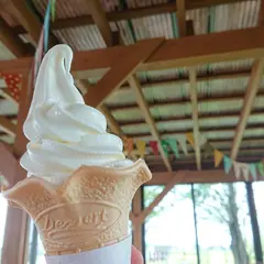 ホリ牧場 夢ミルク館