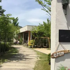 サクラテーブル