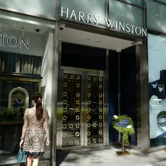 HARRY WINSTON 表参道ヒルズ店