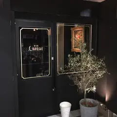 Bar Lariat