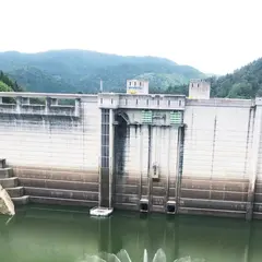 小里川ダム