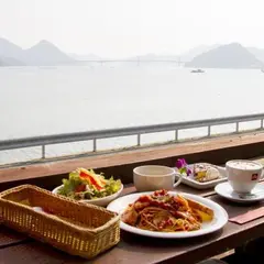 キウィーズカフェ（KIWI'S cafe）