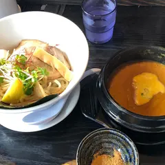 横浜ラーメン みなと家