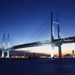 横浜ベイブリッジ