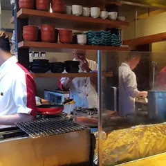 枝魯枝魯ひとしな