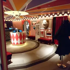 b-monster SHINJUKU studio