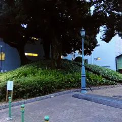 那古野山古墳