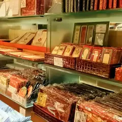 鳩居堂