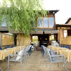 イカリヤ食堂