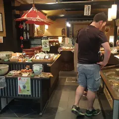 魚万本店