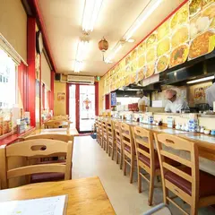 麺＆飲茶専門店 黄金の福ワンタン まくり