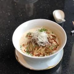 広東料理 龍天門