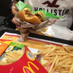 マクドナルド 京都アバンティ店
