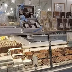Sébastien Gaudard - Pâtisserie des Martyrs
