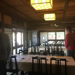中正屋