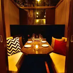 100％チーズカフェ&ダイニング nino*nino(ニーノニーノ) 横浜西口駅前店