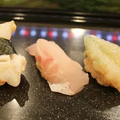 鮨楽こもり