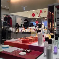 資生堂